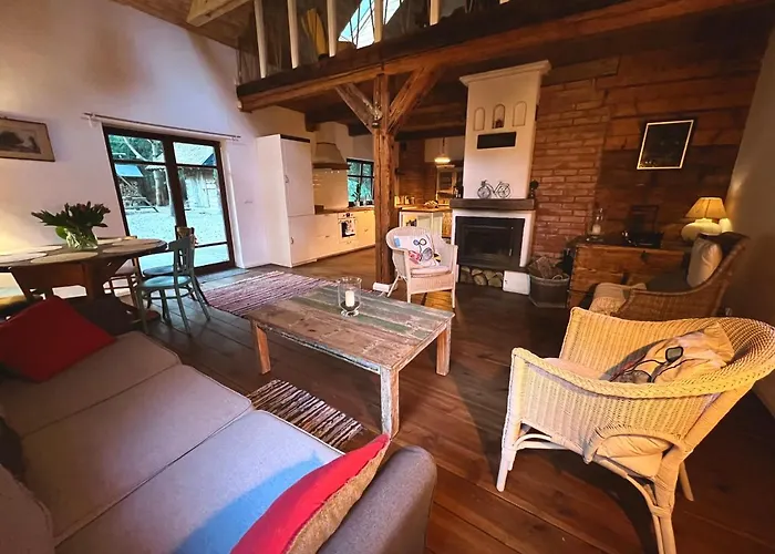 Sosnowy Zakatek Сasa de vacaciones Zyzdrojowy Piecek